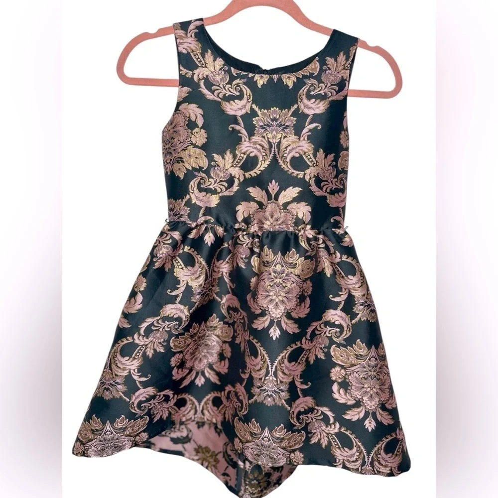 The Children's Place Black and Gold Metallic Floral Brocade Dress (937)